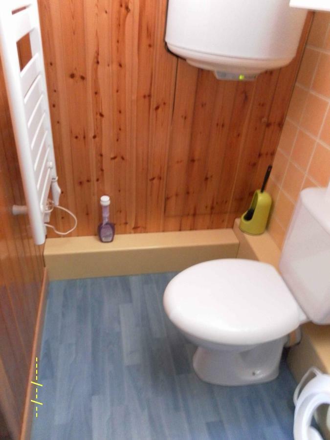 LesnevenMini Houseアパートメント エクステリア 写真
